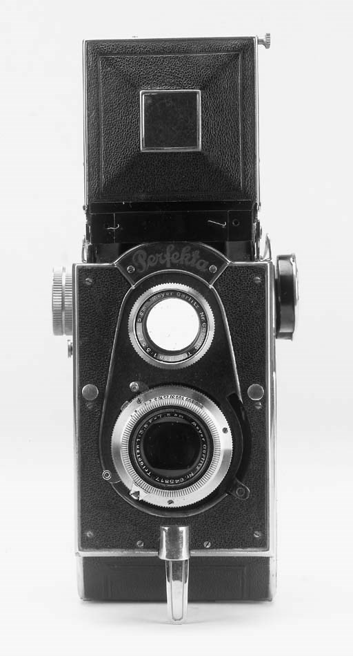 Perfekta TLR