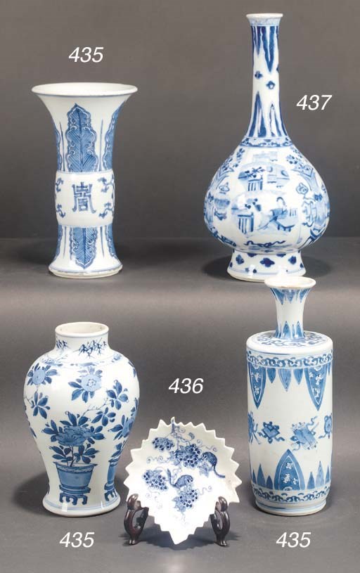 A Chinese blue and white bottle vase
Kangxi