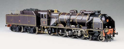 A fine and well proportioned Gauge 1 spirit-fired four-cylinder model of the French Nord 4-6-2 (231) Chapelon's Nord Locomotive No. 31192 and four-axle Bogie Tender No. 38040 of 1936, now preserved in the French Railway Museum at Mulhouse