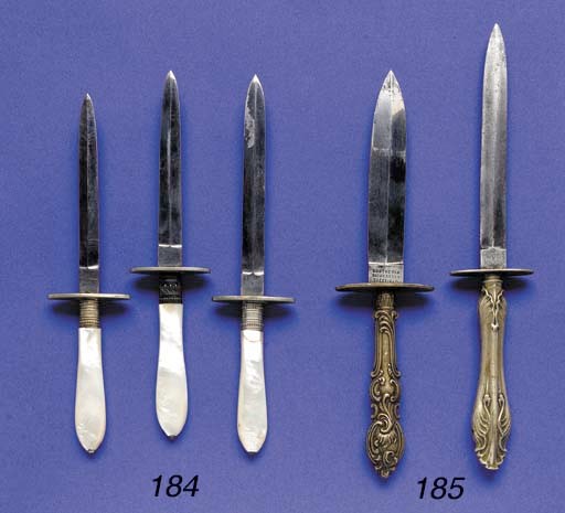 THREE ENGLISH PEARL HANDLED DIRKS, CIRCA 1860