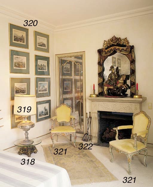 PAIRE DE CHAPITEAUX CORINTHIENS