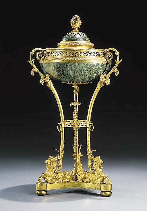 VASE POT POURRI D'EPOQUE LOUIS XVI
