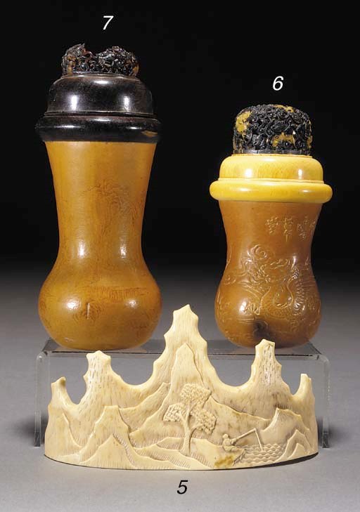 A gourd and ivory cricket cage and cover
19th/20th Century
