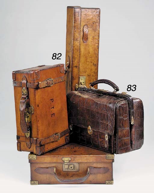 A Victorian leather gun case, last quarter 19th century