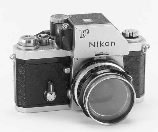 Nikon F Photomic no. 7419711