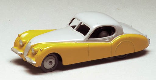 Dinky 157 Jaguar XK 120 Coupés