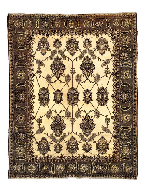 AN AGRA RUG