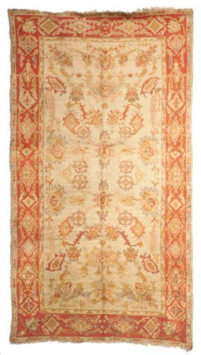 AN USHAK CARPET
