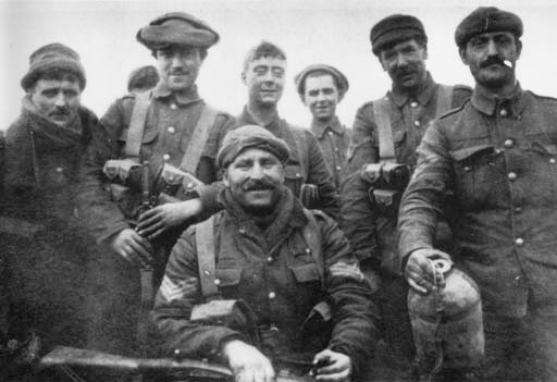 A Fine Great War M.M. and Bar Group of Four to Sergeant H. Lea, Royal Welch Fusiliers, Military Medal, G.V.R., with Bar for Second Award (7946 Pte. - A.L. Cpl., 2/R.W. Fus.); 1914 Star, with rosette (7946 Pte., 2/R.W. Fus.), surname spelt 'Lee'; British War and Victory Medals (7946 Sjt., R.W. Fus.), good very fine, mounted as worn 	 (4)
