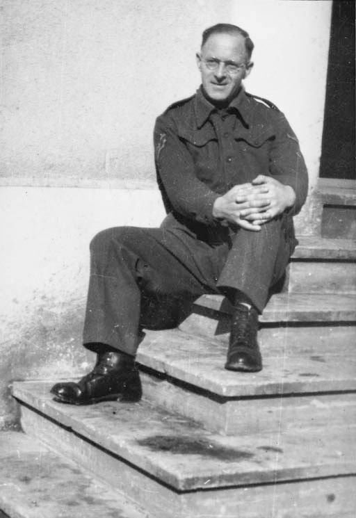 A Second World War Italian Front M.M. Group of Five to Gunner S.C. January, Royal Artillery, Military Medal, G.VI.R. (1146356 Gnr., R.A.); 1939-45 Star; Africa Star, with '1st Army' clasp; Italy Star; War Medal 1939-45, good very fine	 (5)