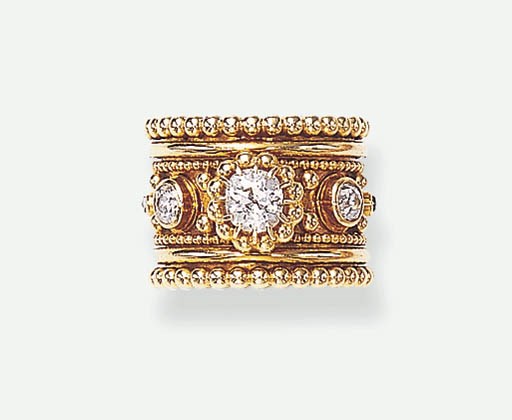 A DIAMOND AND GOLD RING, BY BOIVIN
