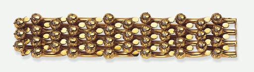 AN ELEGANT RETRO DIAMOND AND GOLD BRACELET, BY CHAUMET