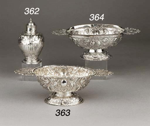A Dutch silver brandybowl