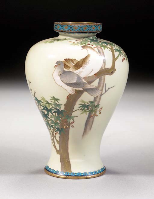 A partly wireless cloisonne baluster vase
Meiji Period