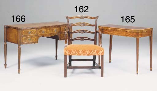 A MAHOGANY WRITING DESK, 20TH CENTURY