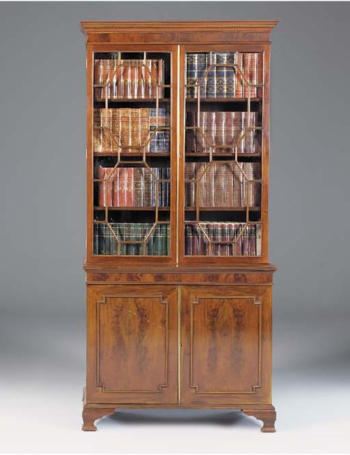 A mahogany bookcase, 20th century