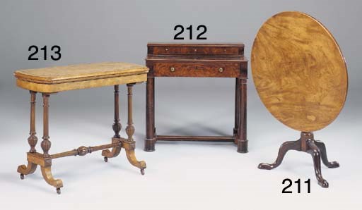 A MAHOGANY OCCASIONAL TABLE, 18TH CENTURY
