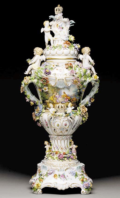 A LARGE GERMAN FLOWER-ENCRUSTED VASE, COVER AND STAND