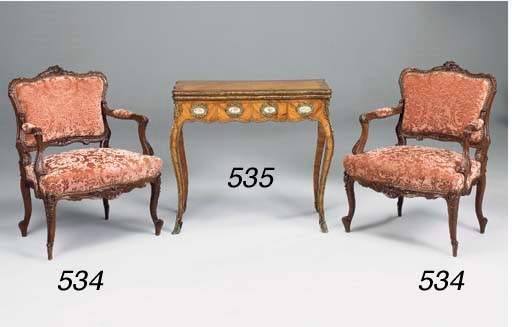 A PAIR OF CARVED WALNUT FAUTEUILS, 19TH CENTURY, IN THE LOUIS XV STYLE