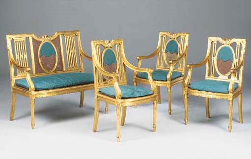 A French giltwood salon suite, late 19th century early 20th century