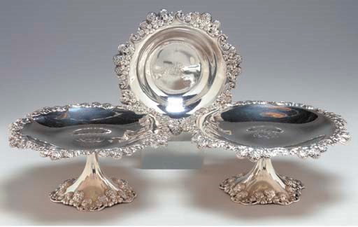A PAIR OF AMERICAN SILVER DESSERT STANDS AND CANDY DISH,