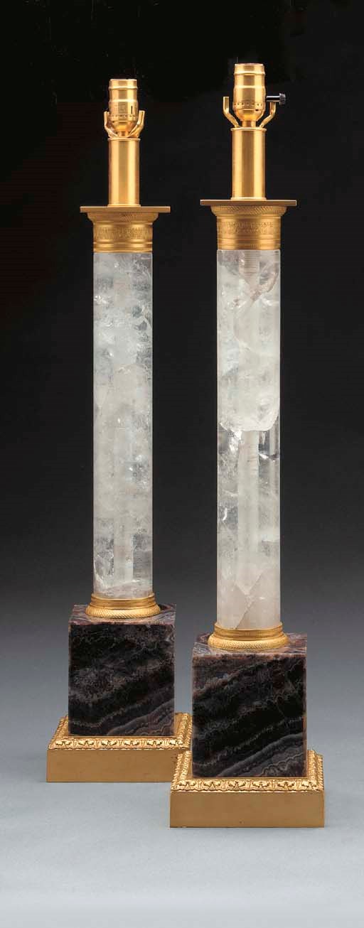 A PAIR OF NEOCLASSIC STYLE ORMOLU-MOUNTED ROCK CRYSTAL AND AMETHYST TABLE LAMPS,