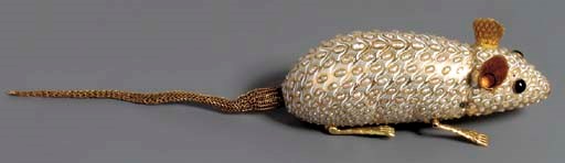 AN IMPORTANT SWISS SPLIT-PEARL SET AND ENAMELLED GOLD MOUSE AUTOMATON