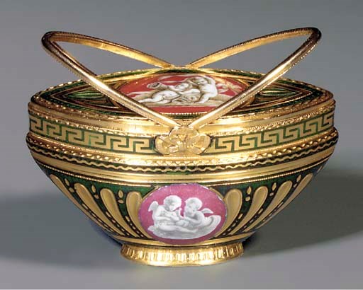 AN UNUSUAL LOUIS XV ENAMELLED GOLD SNUFF-BOX