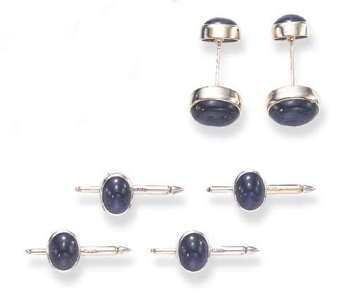 A SAPPHIRE DRESS SET