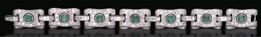 AN ART DECO EMERALD AND DIAMOND BRACELET