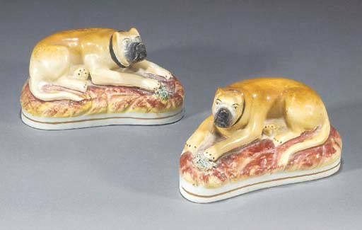 A pair of models of mastiffs