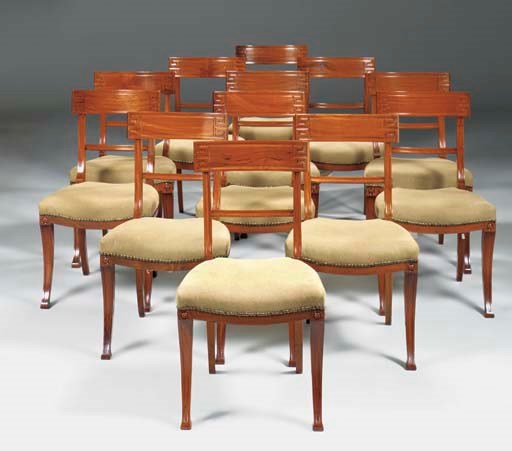 A SET OF TWELVE MAHOGANY DINING CHAIRS, MID 20TH CENTURY