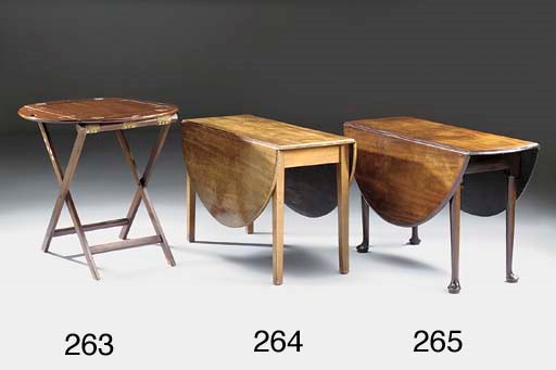 A MAHOGANY OVAL DROP LEAF DINING TABLE, EARLY 19TH CENTURY