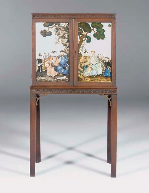 A GEORGE II MAHOGANY COLLECTOR'S CABINET