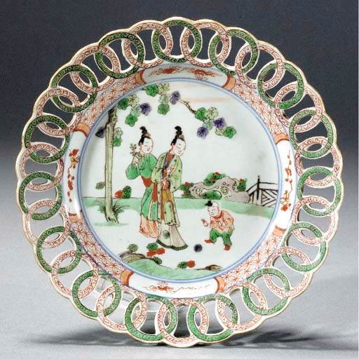 A famille verte circular dish
Kangxi