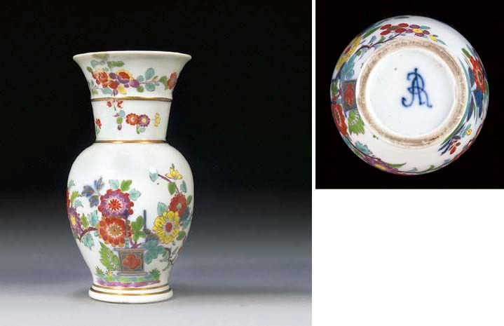 A Meissen Augustus Rex oviform vase