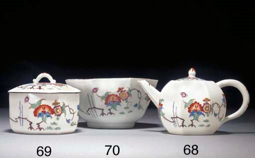A Meissen Kakiemon teapot and a cover