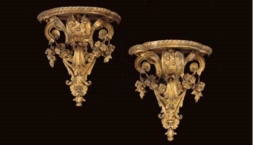 A PAIR OF REGENCE STYLE GILT-COMPOSITION AND GILTWOOD WALL BRACKETS,