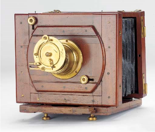Instantograph field camera