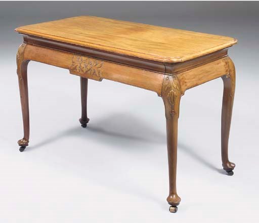 AN IRISH MAHOGANY SIDE TABLE