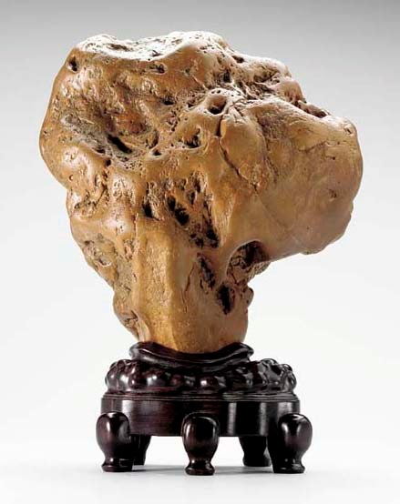 A YELLOW WAX STONE SCHOLAR'S ROCK