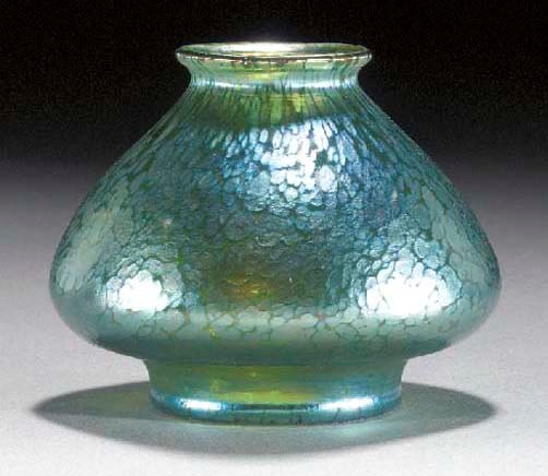 A Loetz iridescent glass vase
