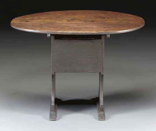 A GREY-PAINTED CHAIR TABLE