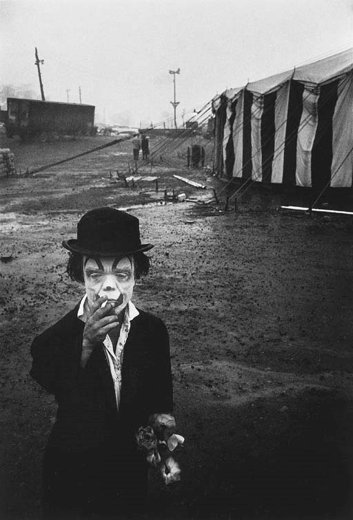 BRUCE DAVIDSON (BORN 1933)