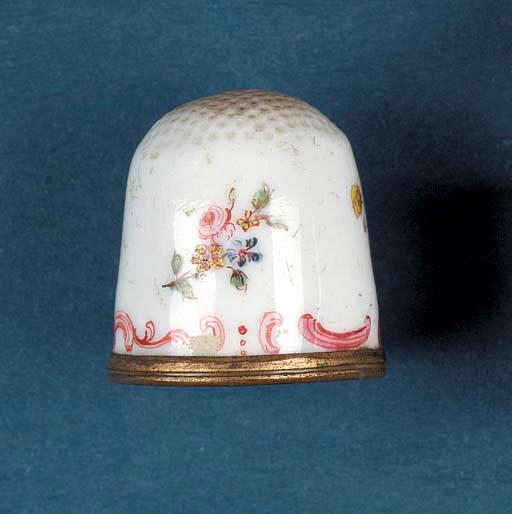 An enamel thimble