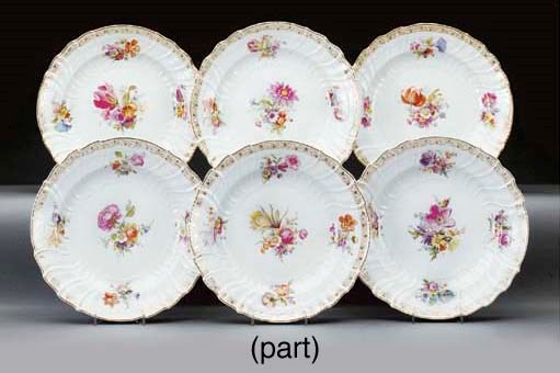 Ten Berlin (K.P.M.) porcelain Neuozier dinner-plates