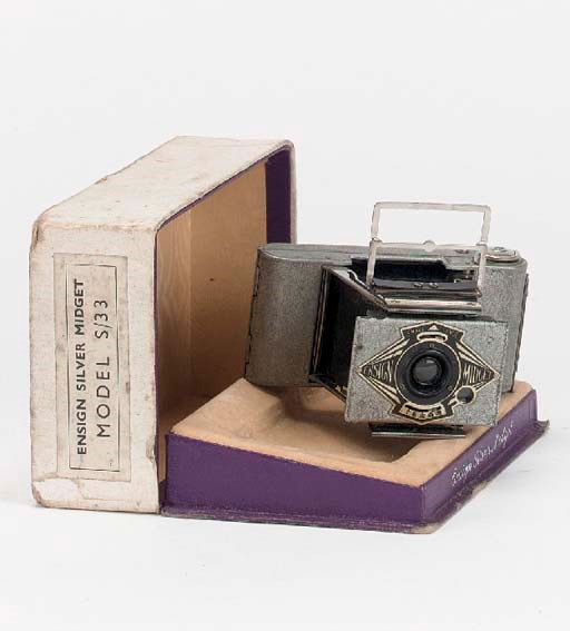 Ensign Silver Midget Model 33 camera