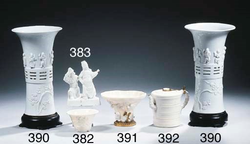 A blanc-de-Chine teapot and cover