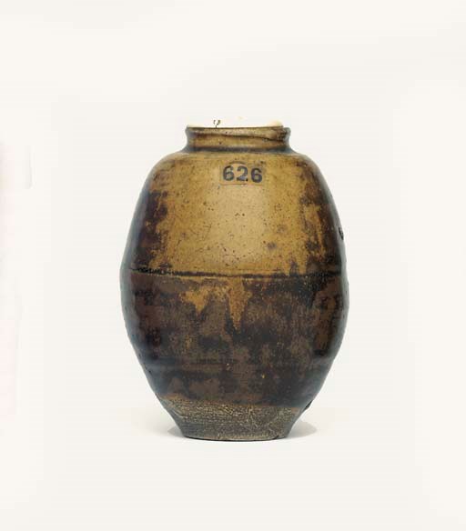 A SETO CHAIRE [TEA-CADDY]