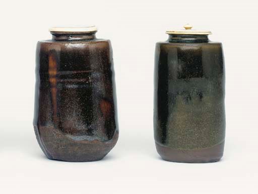 THREE Chaire [Tea-Caddy]
